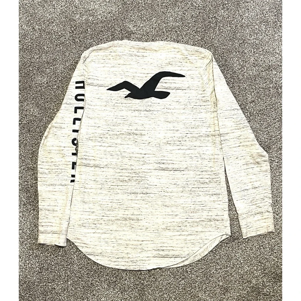 Hollister Shirt Mens‎ Medium Gray Long Sleeves Logo California Graphic